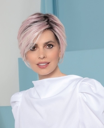 Peruka syntetyczna termoodporna ciemny brąz z jaśniejszymi refleksami ALETTA MONO PART # darkbrown/lighted