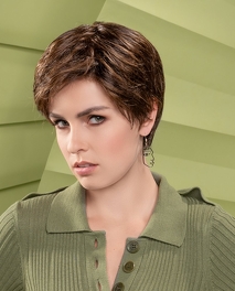 Peruka z włosów syntetycznych czekoladowy brąz PISA SUPER # chocolate/mix*