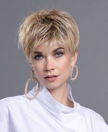 Peruka syntetyczna termoodporna krótka fryzura typu pixie ciepły tytoniowy brąz z odrostem ELAN # tobacco/rooted