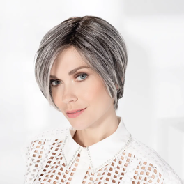 Krótka damska peruka syntetyczna odcienie szarości z odrostem GLAM SOFT # salt/pepper rooted