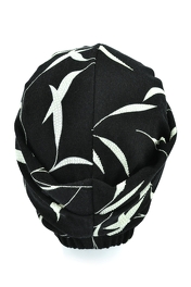 Czarny turban z motywem białych liści WINTER GARDEN*