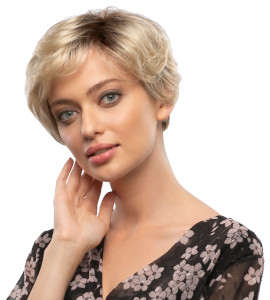 Skąd bierze się różnica ceny w perukach?